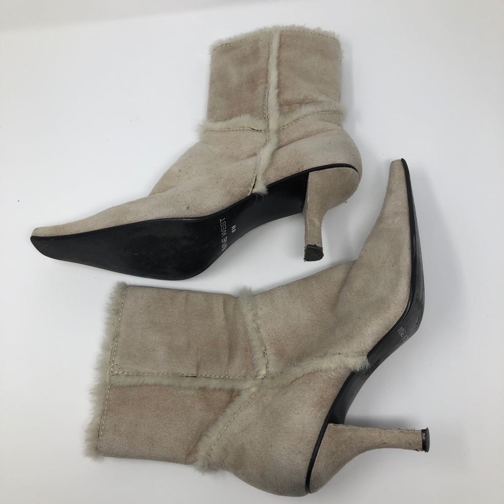 Nine West Suede Faux Fur Trim Cream Boots Size 8 - Picture 5 of 8